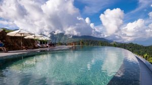bể bơi vô cực sapa view núi đỉnh cao
